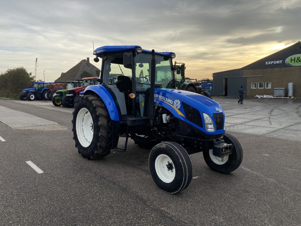 New Holland TD5.105 | 01832